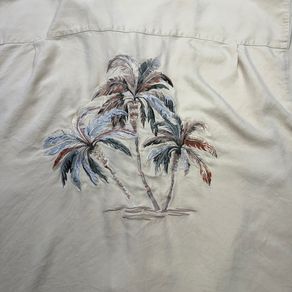 Luau Mens XL Silk Hawaiian Shirt Cream Palm Tree Embroidered Short Sleeve Button